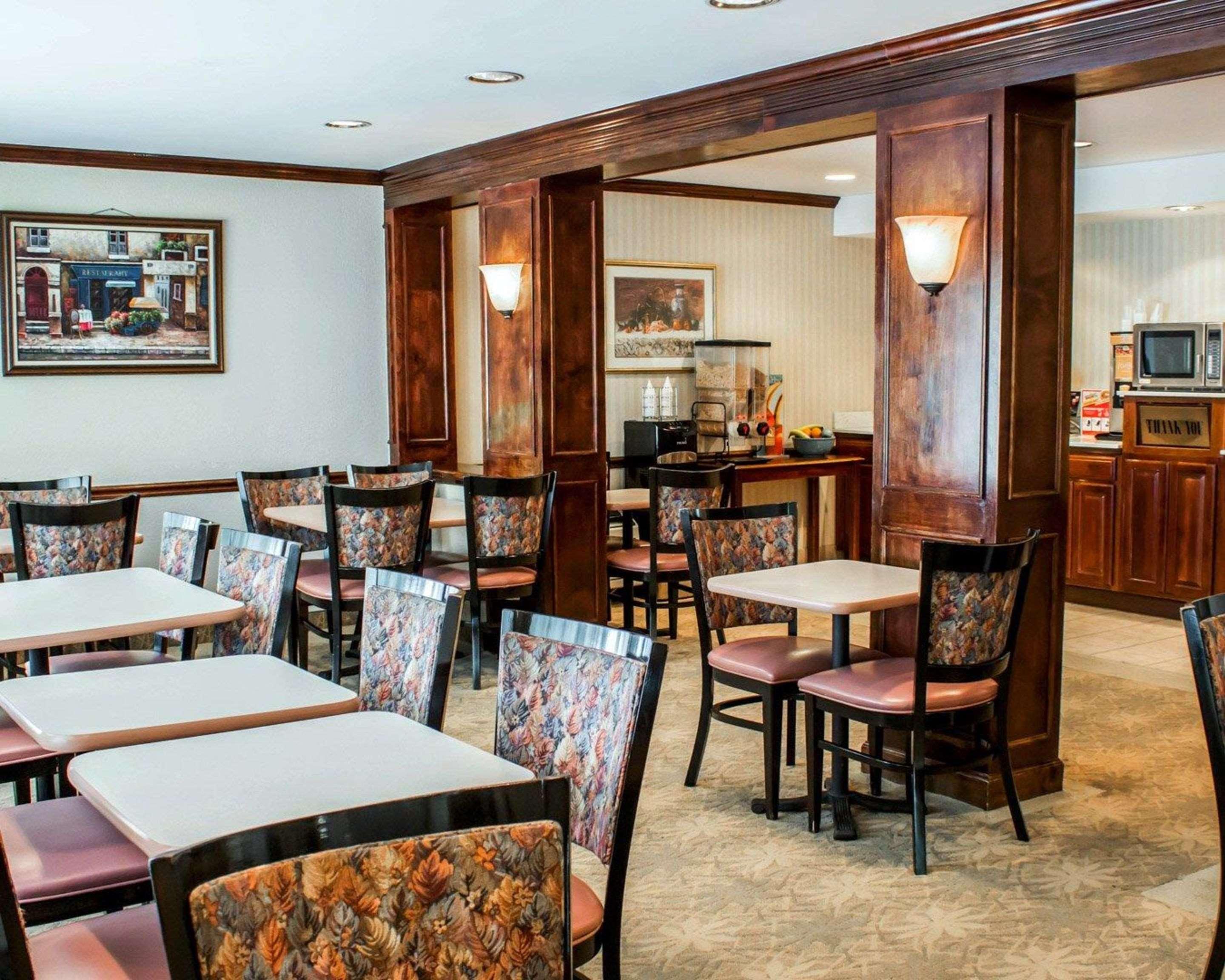 Quality Inn Роки-Маунт Экстерьер фото