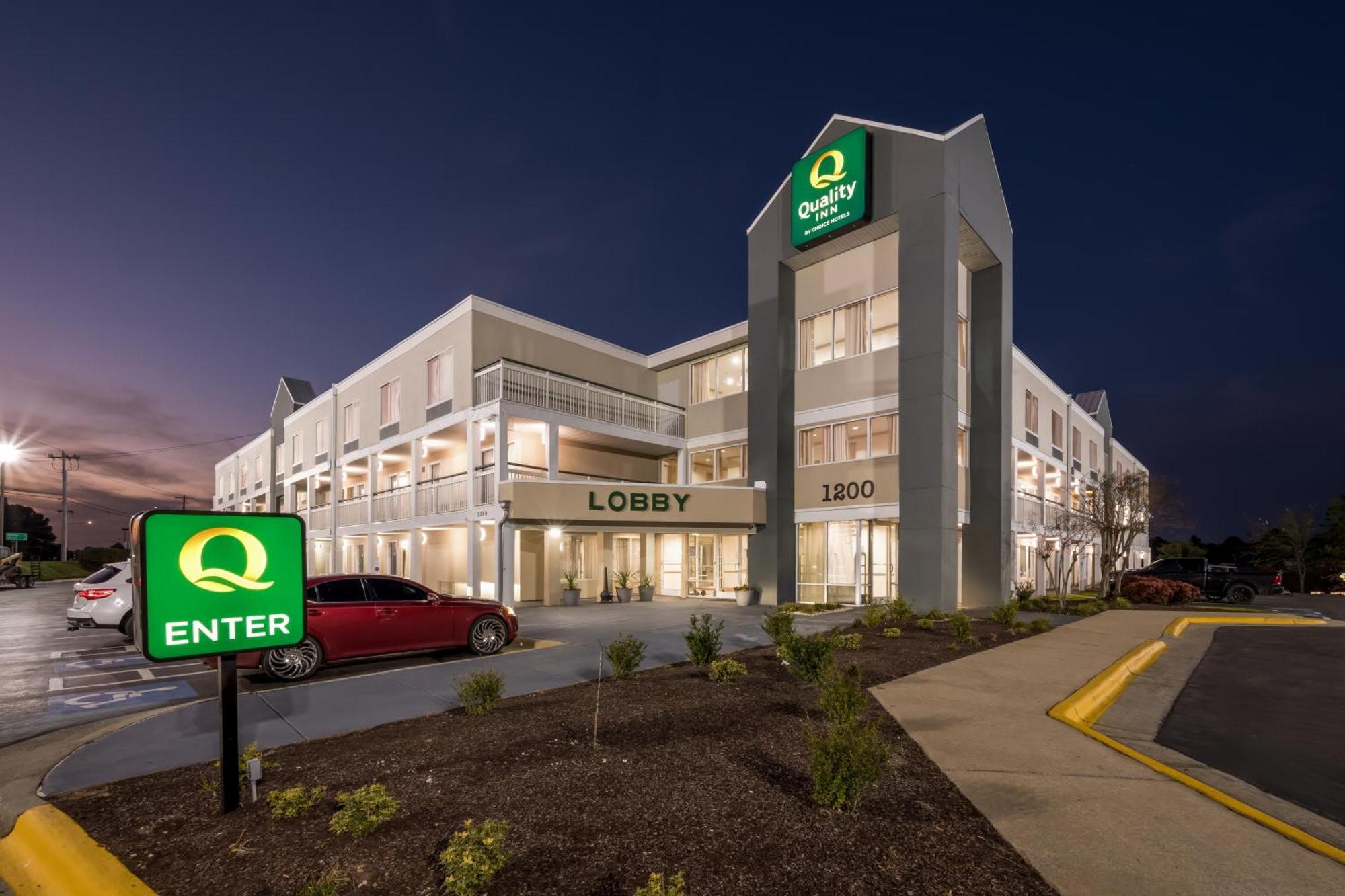 Quality Inn Роки-Маунт Экстерьер фото