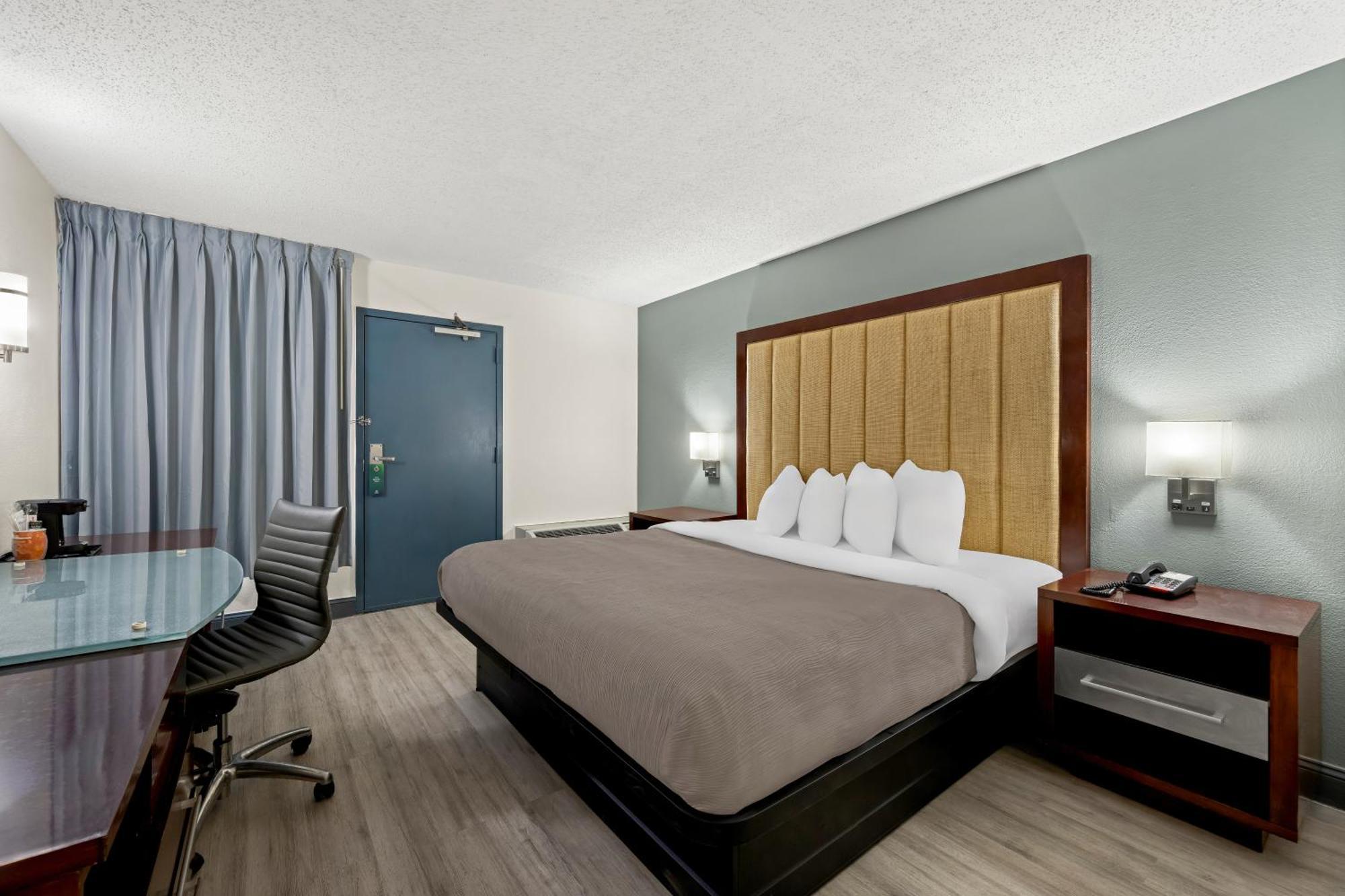 Quality Inn Роки-Маунт Экстерьер фото